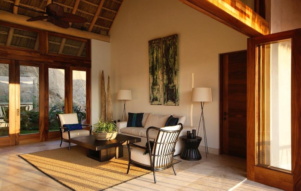 Contemporary Mexican Aesthetic: Heritage in a Modern Home